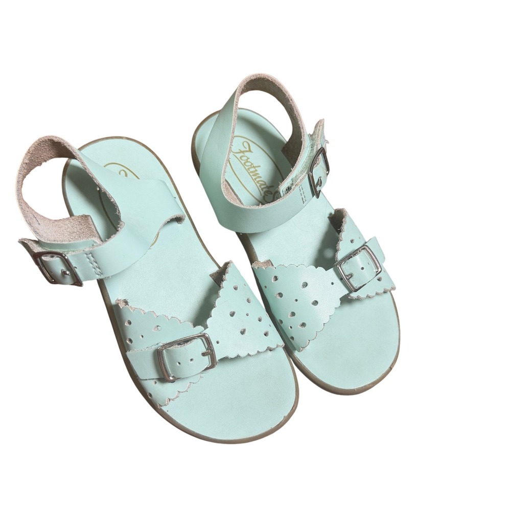 Footmates Ariel Mint Green Leather Scalloped Buckle Sandals Kids Size 11 Beach